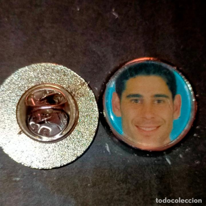 Pin's de collection: pin redondo metal - f&uacute;tbol equipo club jugador a determinar liga