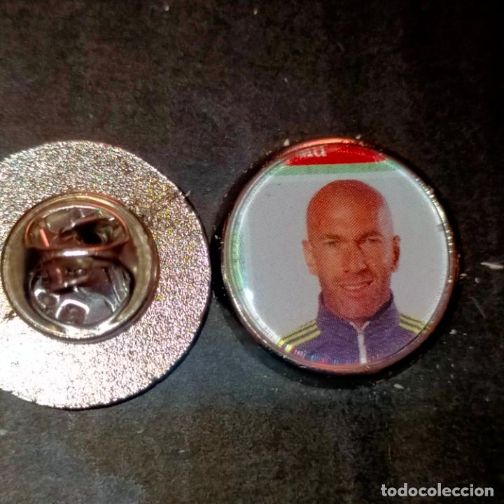 Pin's de collection: pin redondo metal - f&uacute;tbol equipo club jugador a determinar liga