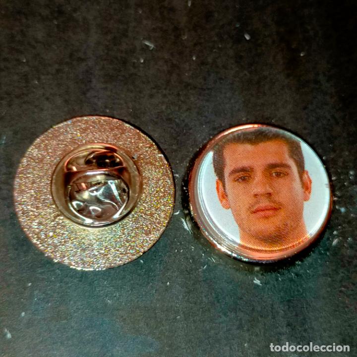 Pin's de collection: pin redondo metal - f&uacute;tbol equipo club jugador a determinar liga