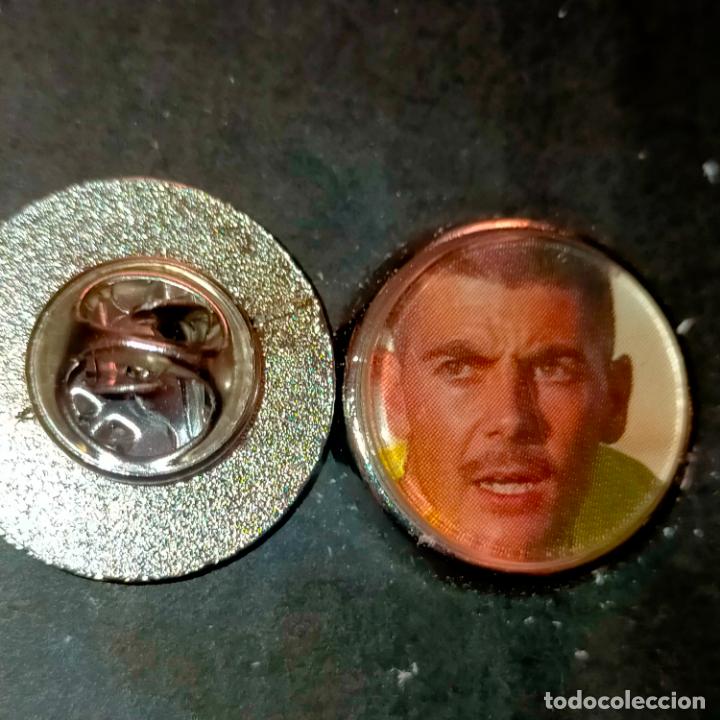 Collection pins: pin redondo metal - f&uacute;tbol equipo club jugador a determinar liga