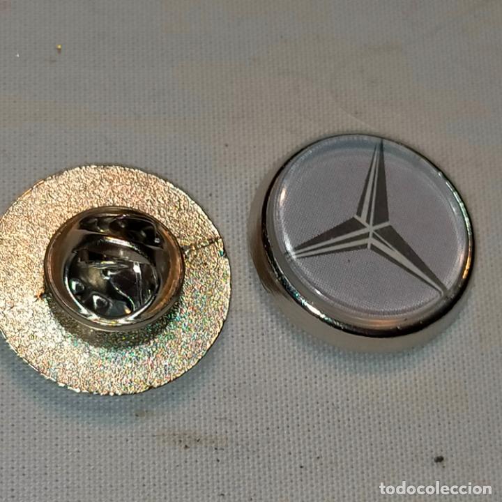 Collection pins: pin redondo metal - marca de coche auto cl&aacute;sico Mercedes