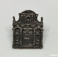 Pins de colección: PINS PARLAMENTO DE LA RIOJA - CAR195