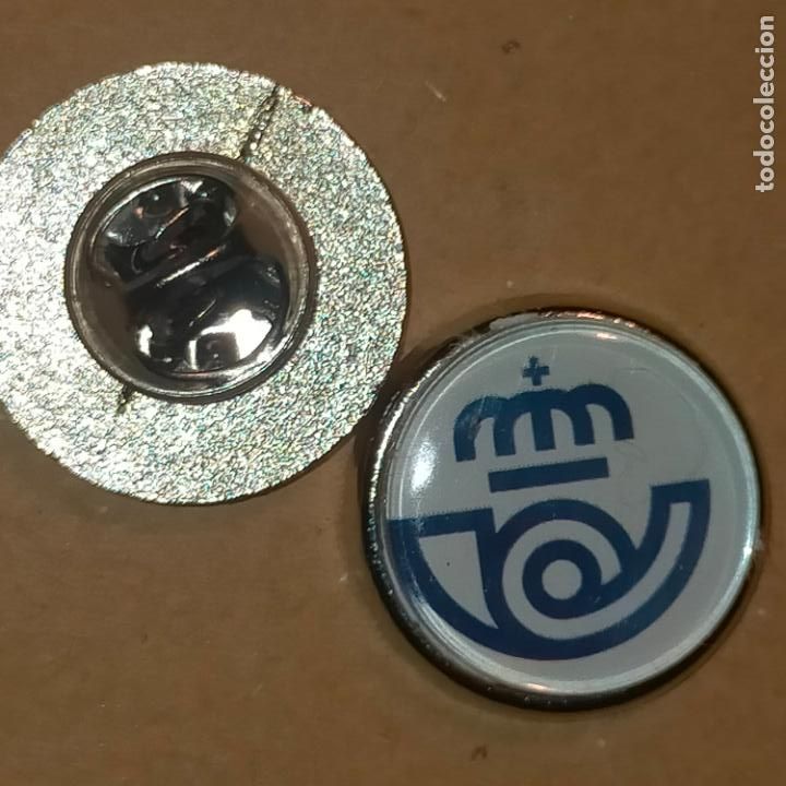 Pin's de collection: pin redondo metal - LOGO OFICINAS DE CORREOS Y TELEGRAFOS ESPA&Ntilde;A