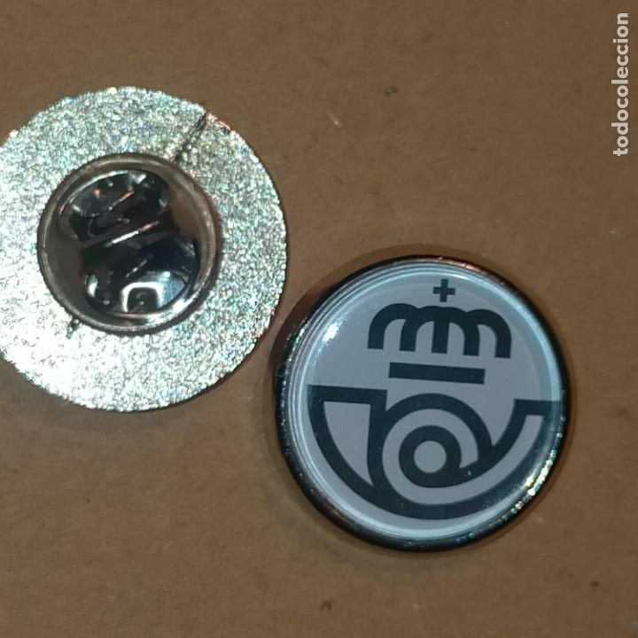 Pin's de collection: pin redondo metal - LOGO OFICINAS DE CORREOS Y TELEGRAFOS ESPA&Ntilde;A