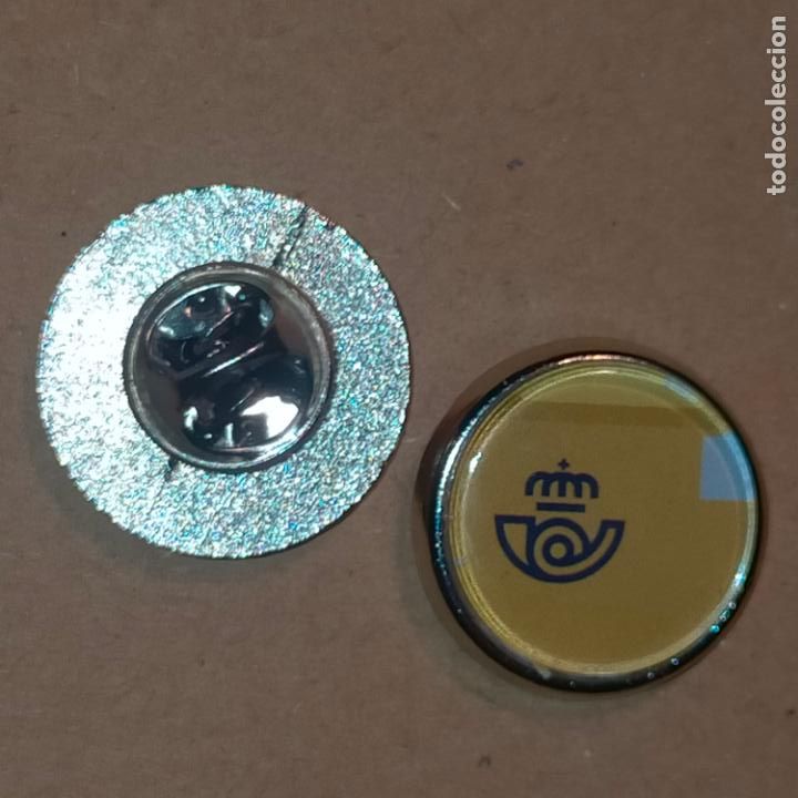 Pin's de collection: pin redondo metal - LOGO OFICINAS DE CORREOS Y TELEGRAFOS ESPA&Ntilde;A