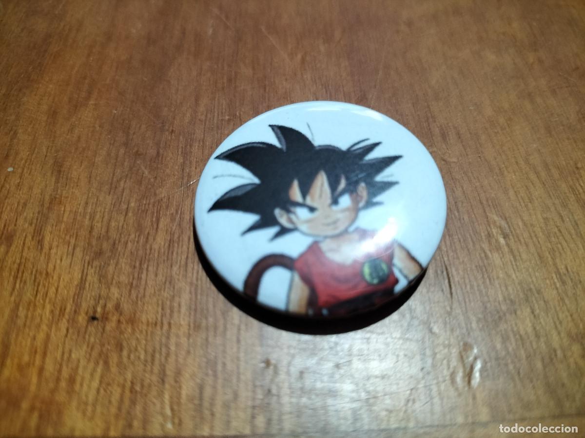 Pins de colecci&oacute;n: GOKU. DRAGON BALL. COMIC CHAPA. PIN. 31 MM. MET&Aacute;LICA POR DETR&Aacute;S. SIN USO. DIFICIL