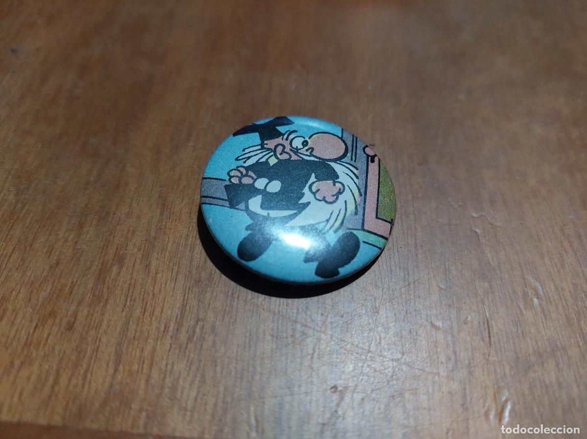 Sammlung von Pins: EL PROFESOR TRAGACANTO. COMIC. CHAPA. PIN. 31 MM. MET&Aacute;LICA POR DETR&Aacute;S. SIN USO. DIFICIL