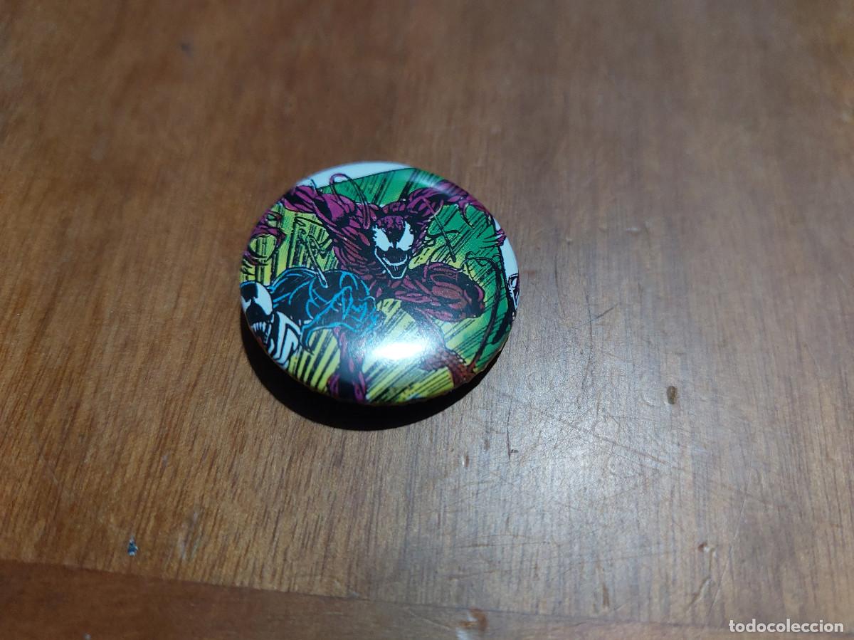 Pins de colecci&oacute;n: SPIDERMAN VOLANDO II. COMIC. CHAPA. PIN. 31 MM. MET&Aacute;LICA POR DETR&Aacute;S. SIN USO. DIFICIL