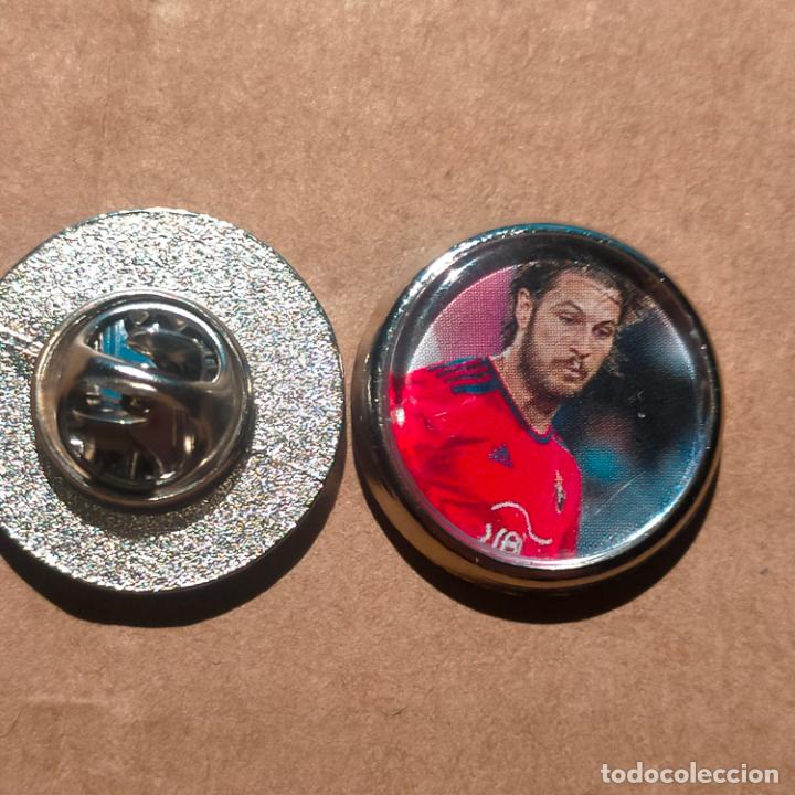 Sammlung von Pins: pin redondo metal - f&uacute;tbol equipo club OSASUNA JUGADOR