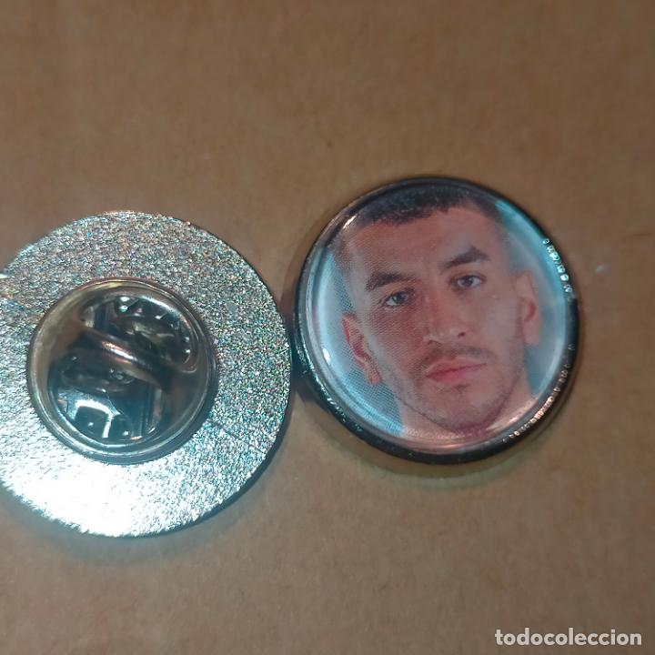 Collection pins: pin redondo metal - f&uacute;tbol equipo club Atl&eacute;tico de Madrid JUGADOR