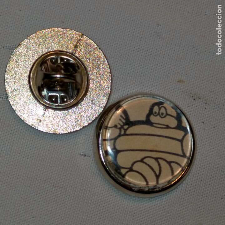Sammlung von Pins: pin redondo metal - marca de coche autos motos Michelin