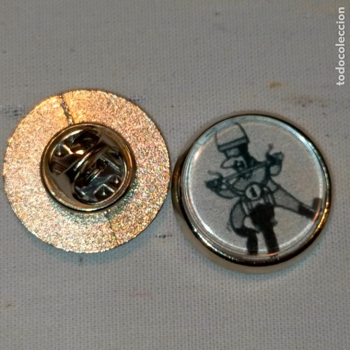 Pins de colecci&oacute;n: pin redondo metal - marca de coche autos motos