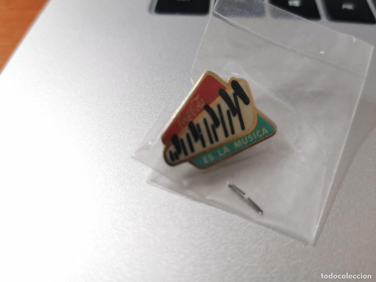 Pins de colecci&oacute;n: PIN COCA COLA ES LA MUSICA NUEVO SIN ESTRENAR PINS PINES