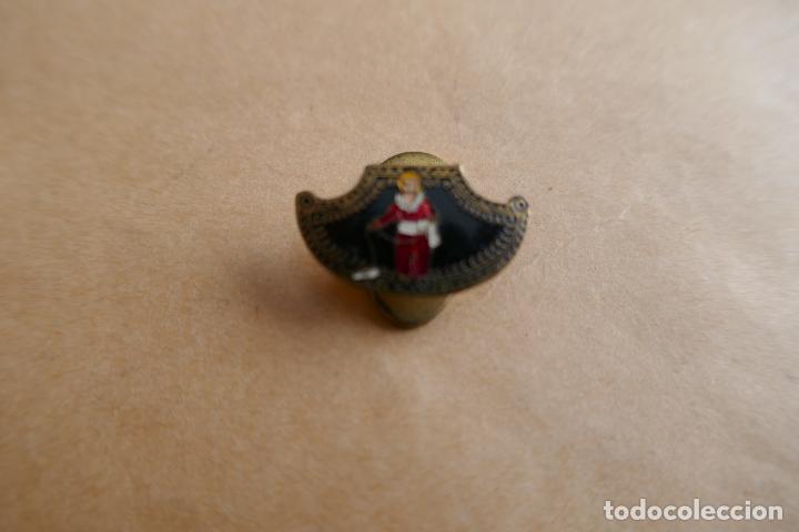 Pins de colecci&oacute;n: IMPERDIBLE PIN DE OJAL - Foto 1