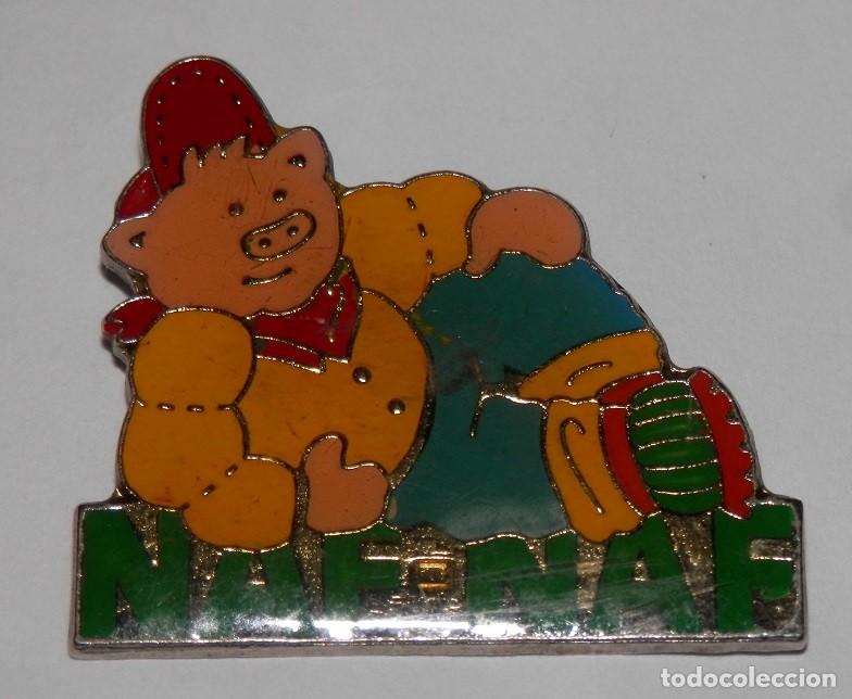 PIN'S LA MARCA NAF NAF