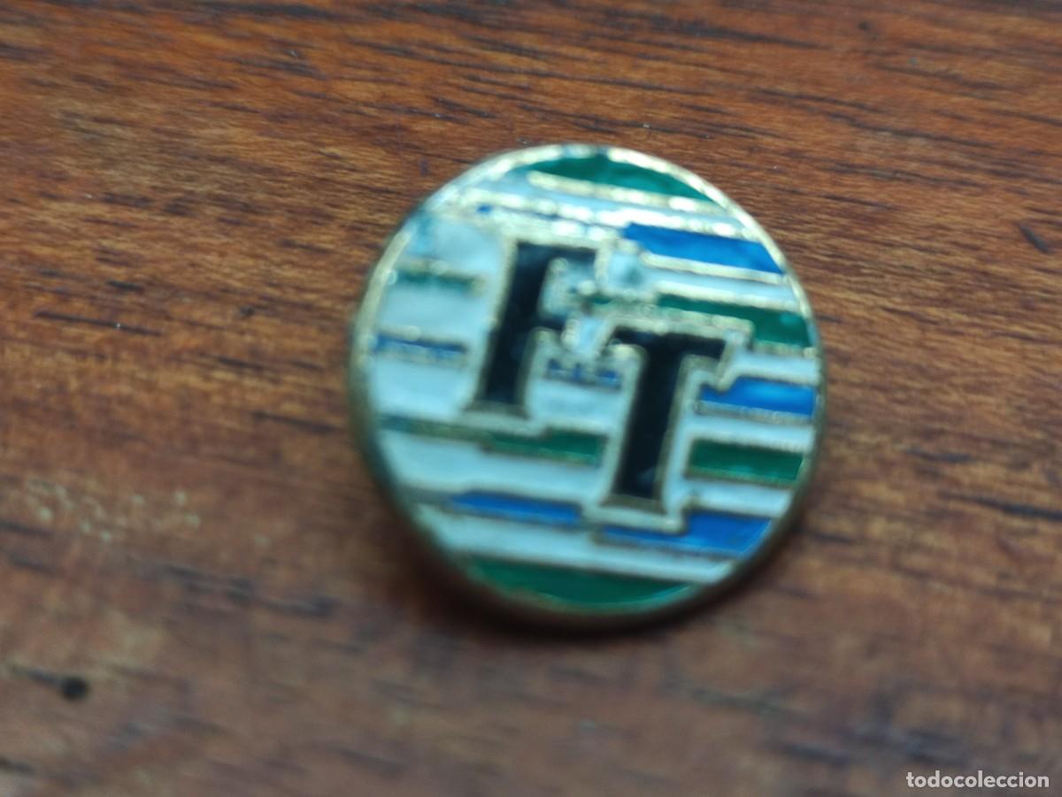 Pins de colecci&oacute;n: Pin Financial Times