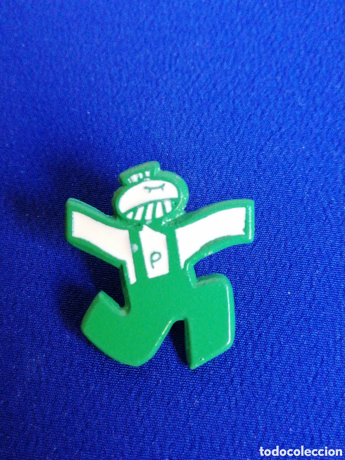 Pins e Spille di collezione: DISCOTECA PUZZLE RUTA DEL BACALAO MOVIDA VALENCIANA PIN color verde