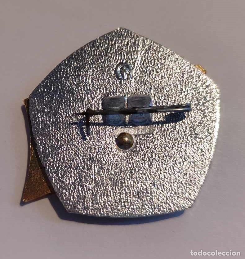 Pins de colecci&oacute;n: Insignia de la URSS - Foto 2