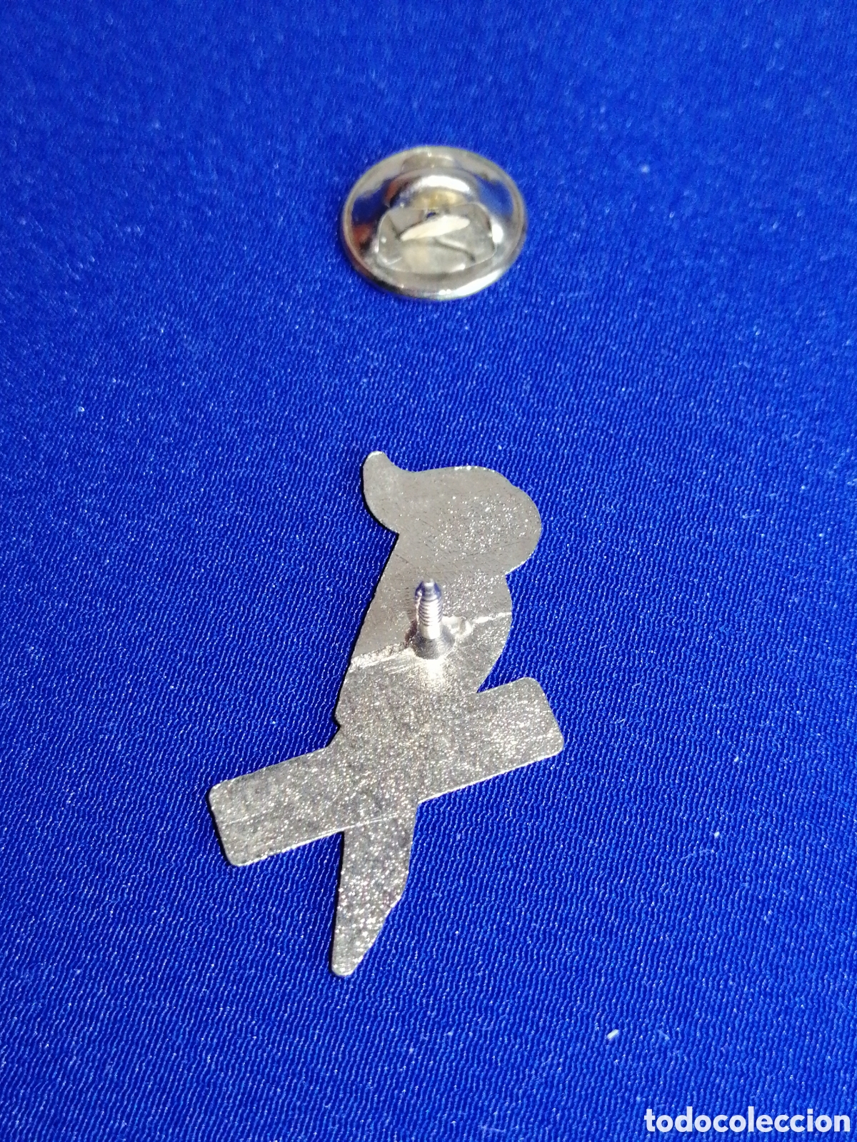 Pins de colecci&oacute;n: MANGARROCA BEBIDA LORO PIN - Foto 3