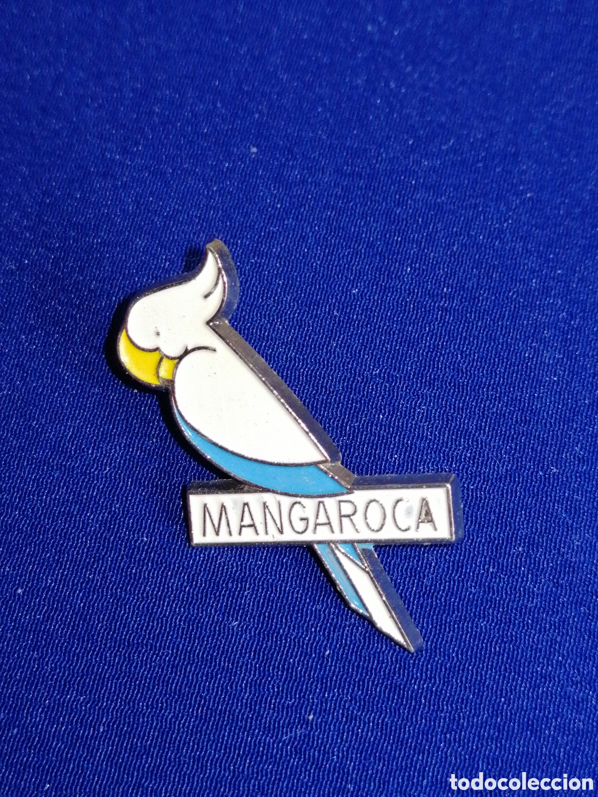 Pins de colecci&oacute;n: MANGARROCA BEBIDA LORO PIN - Foto 1