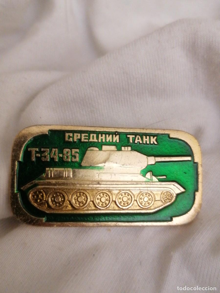 Pins de cole&ccedil;&atilde;o: Pin tipo insignia tipo imperdible ruso tanque militar