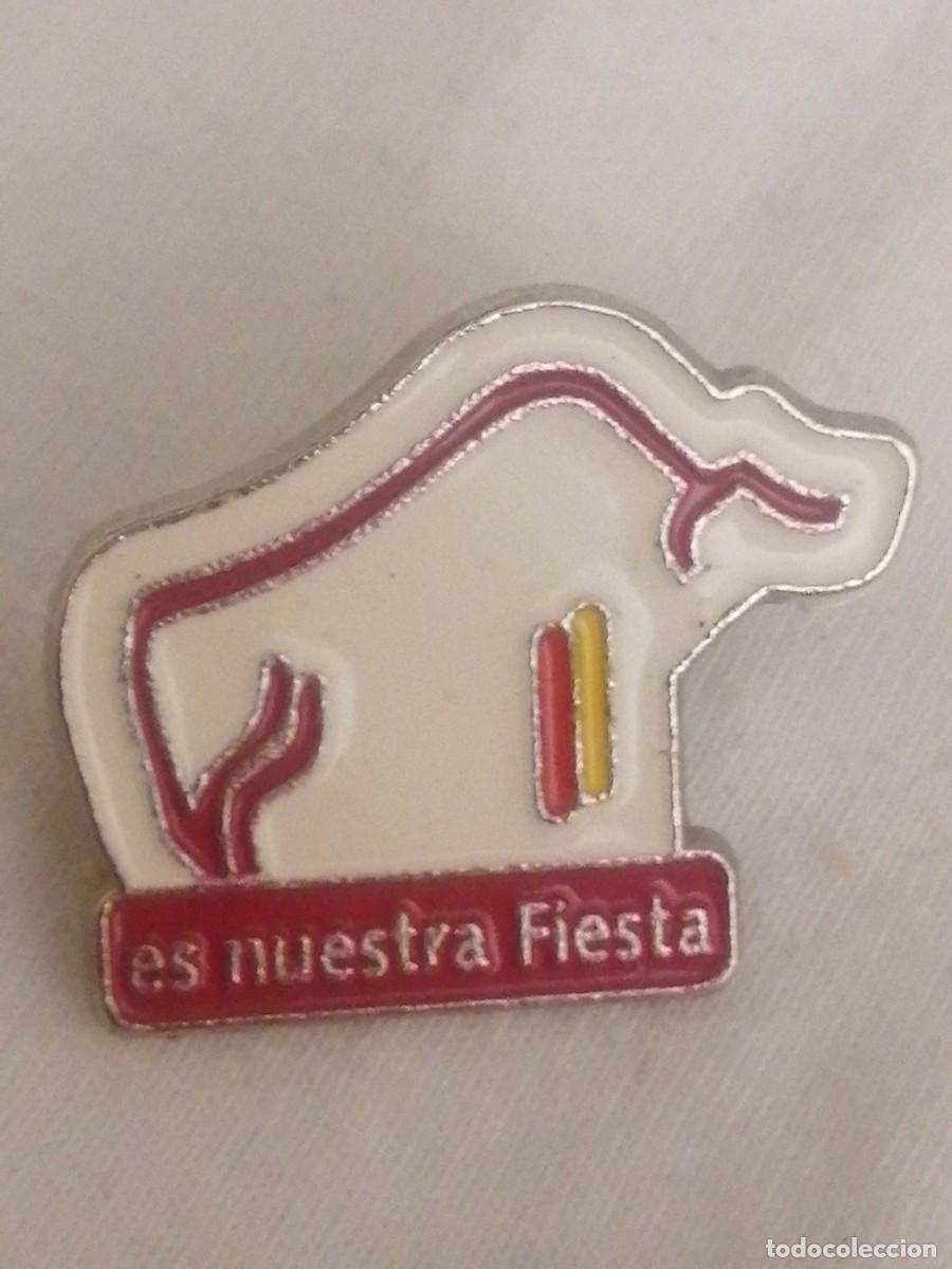 Pins de cole&ccedil;&atilde;o: Pin toro toros es nuestra fiesta