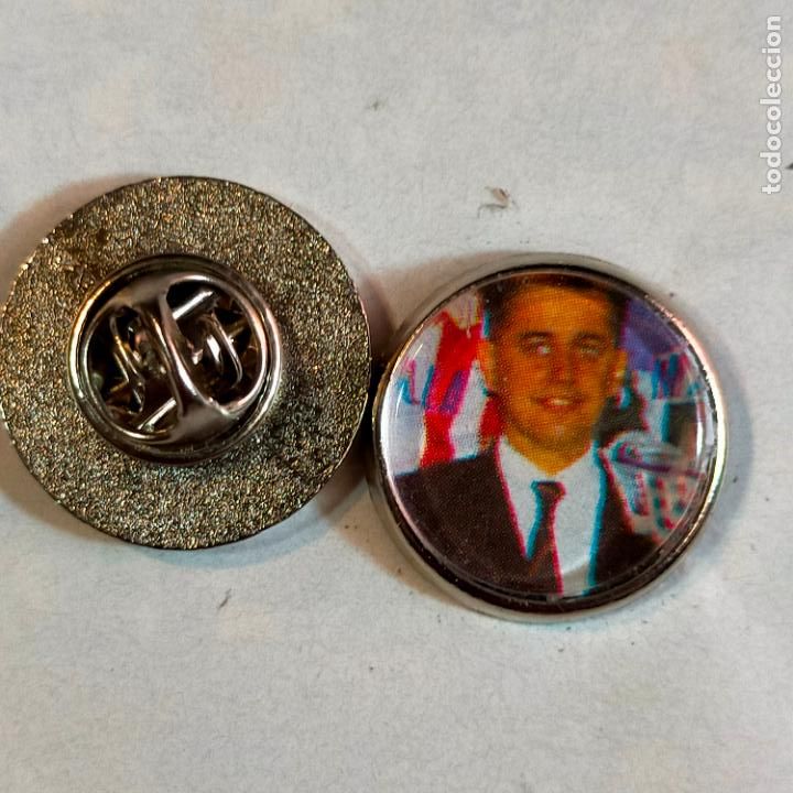 Pin's de collection: pin redondo metal - f&uacute;tbol equipo club Atl&eacute;tico de Madrid JUGADOR