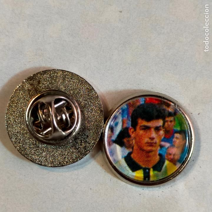 Collection pins: pin redondo metal - f&uacute;tbol equipo club Atl&eacute;tico de Madrid JUGADOR