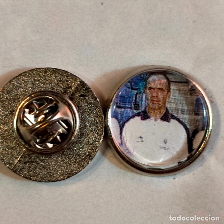 Pins de cole&ccedil;&atilde;o: pin redondo metal - f&uacute;tbol equipo club ATLETICO OSASUNA JUGADOR