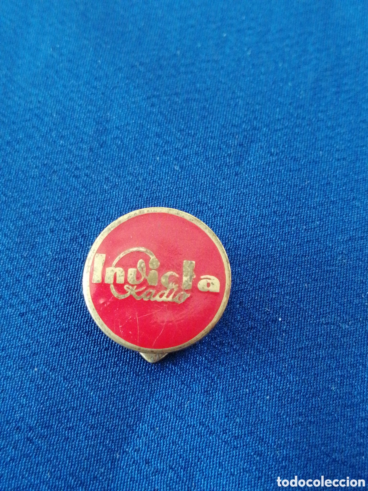 Pins de colecci&oacute;n: RADIOS INVICTA INSIGNIA DE OJAL - Foto 1