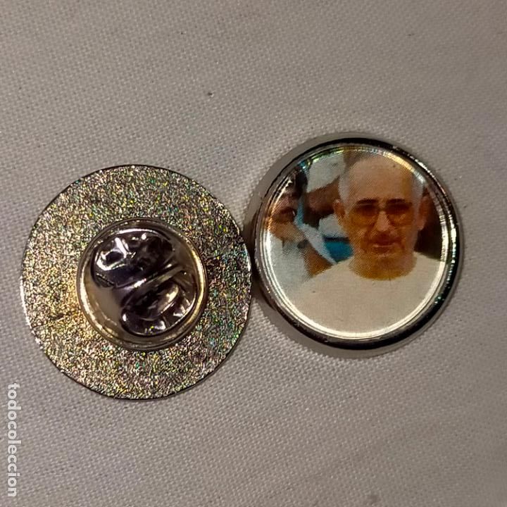 Sammlung von Pins: pin redondo metal - f&uacute;tbol equipo club deportivo Castell&oacute;n JUGADOR