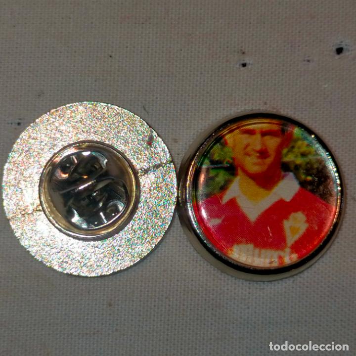 Collection pins: pin redondo metal - f&uacute;tbol equipo club real murcia