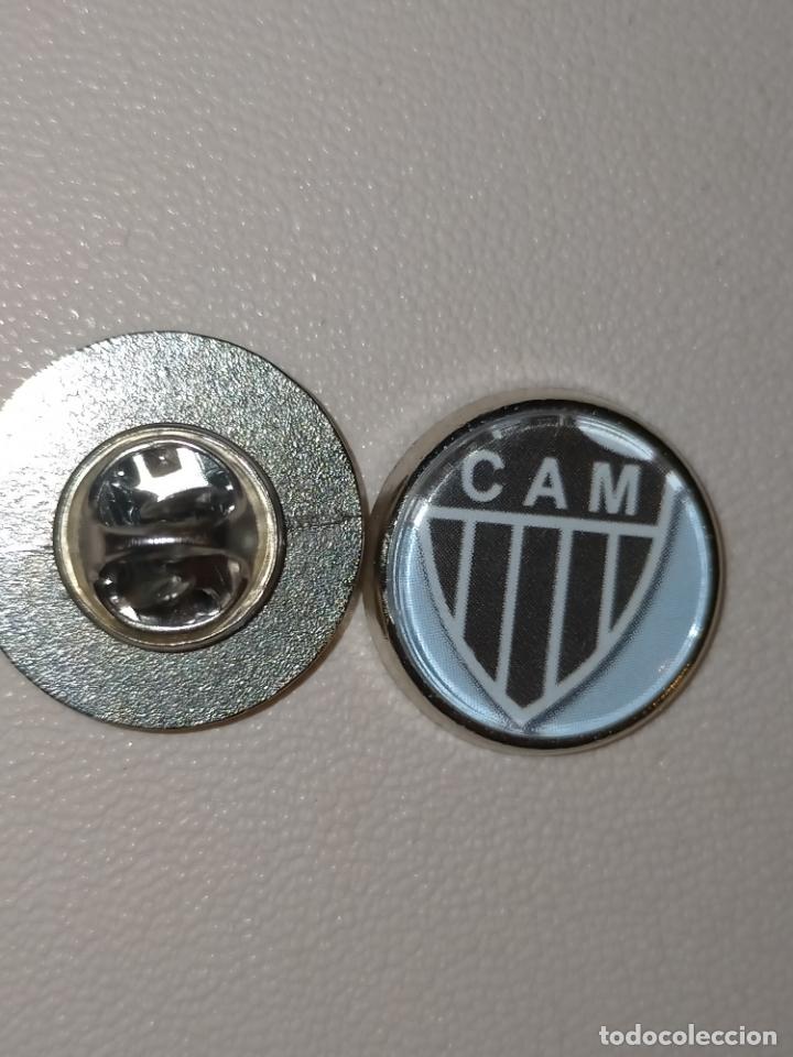 Pin's de collection: pin redondo metal - FUTBOL EQUIPO ESCUDO AT. MINEIRO