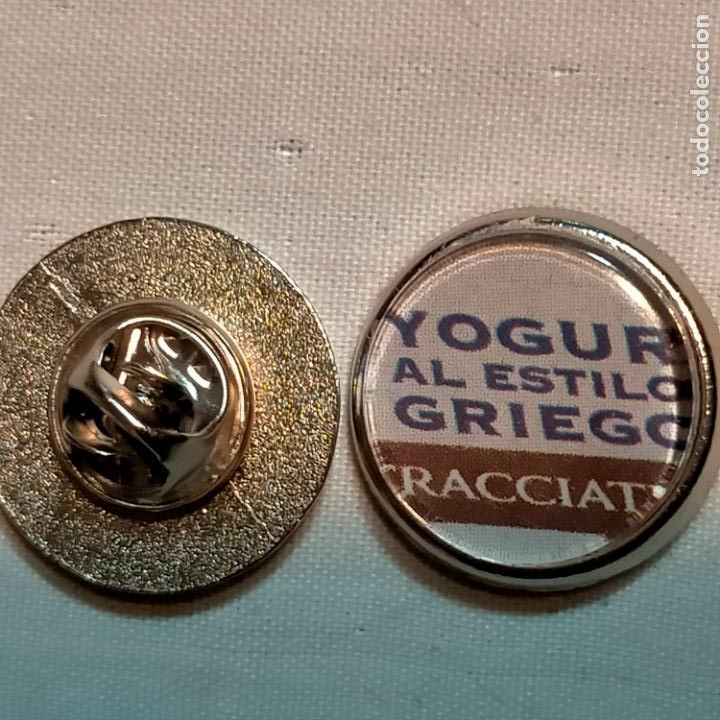 Pin's de collection: PIN REDONDO METAL - publicidad late los yogur yogur griego
