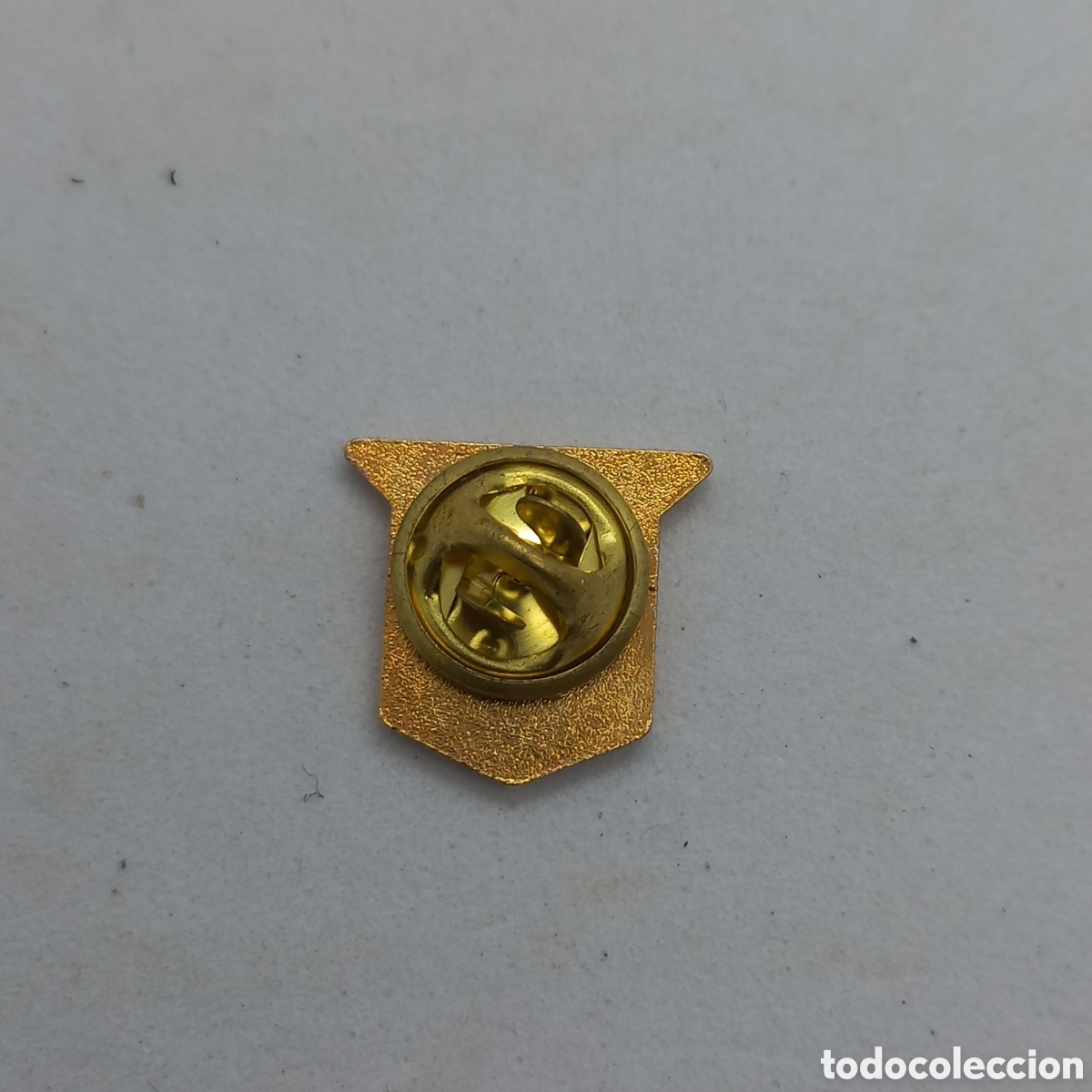 Pins de colecci&oacute;n: Pin balonmano. C.D. Bidasoa - Foto 2