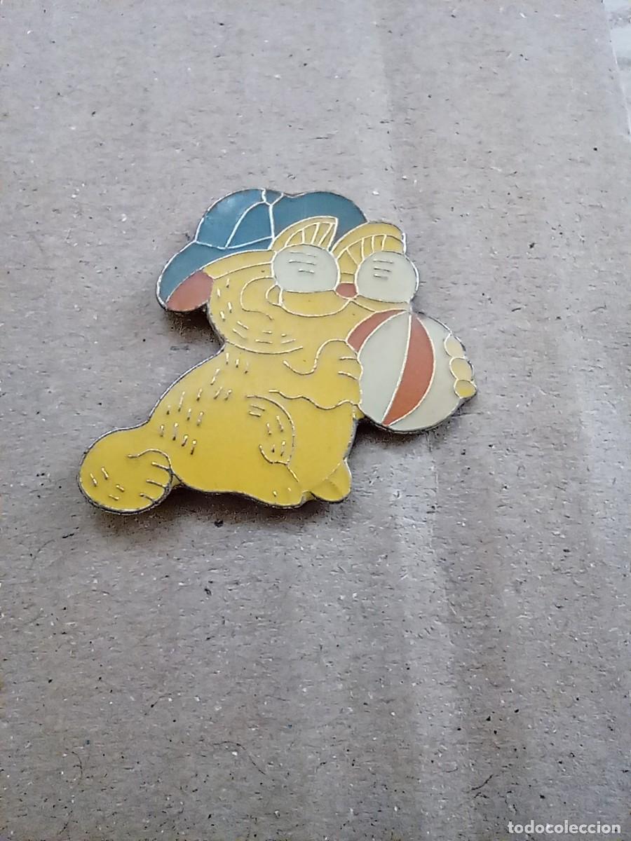 Pin Garfield