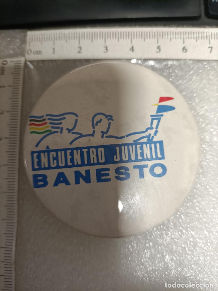 Pins de colecci&oacute;n: ANTIGUA CHAPA ENCUENTRO JUVENIL BANESTO