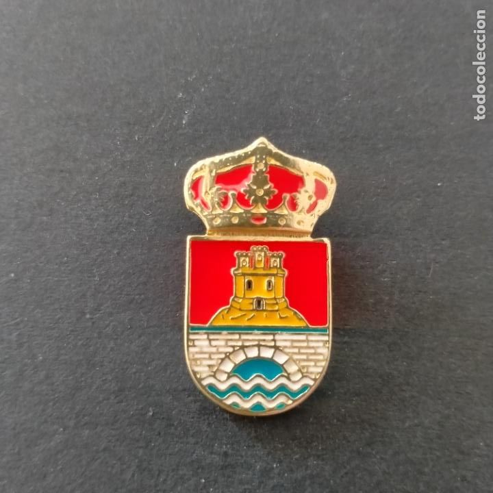 Pins de colecci&oacute;n: pin escudo Trillo (GUADALAJARA)