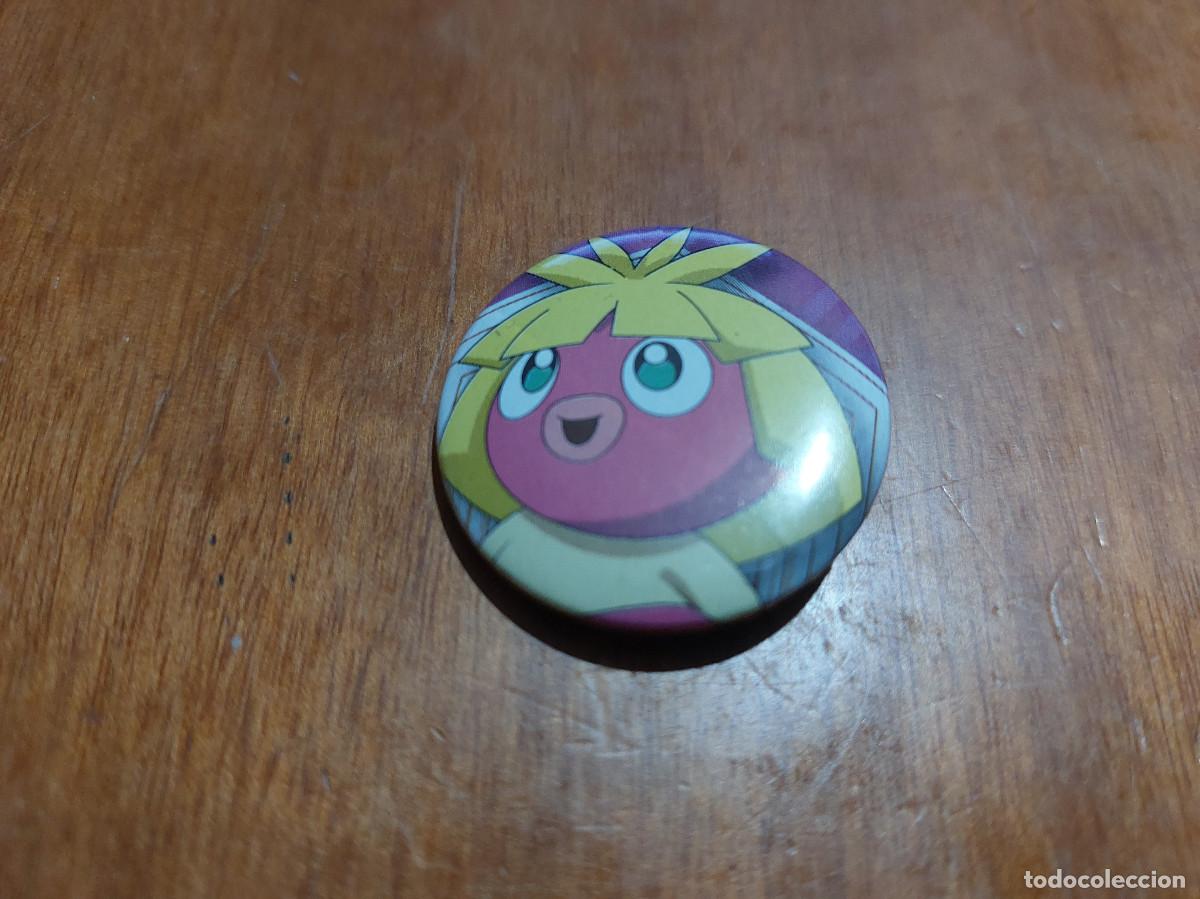 Pins de colecci&oacute;n: SMOOCHUM. POKEMON. CHAPA. PIN. 31 MM. MET&Aacute;LICA POR DETR&Aacute;S. SIN USO. DIFICIL