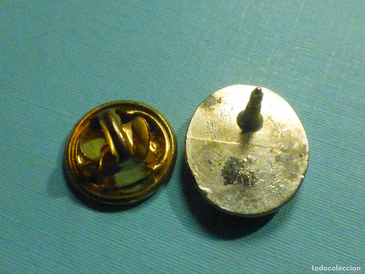 Pins de colecci&oacute;n: Pin - Religioso - Santa a determinar - Foto 2