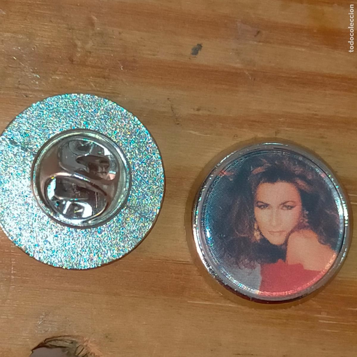 Pins de colecci&oacute;n: PIN REDONDO METAL - CANTANTE ARTISTA COPLA ROCIO JURADO