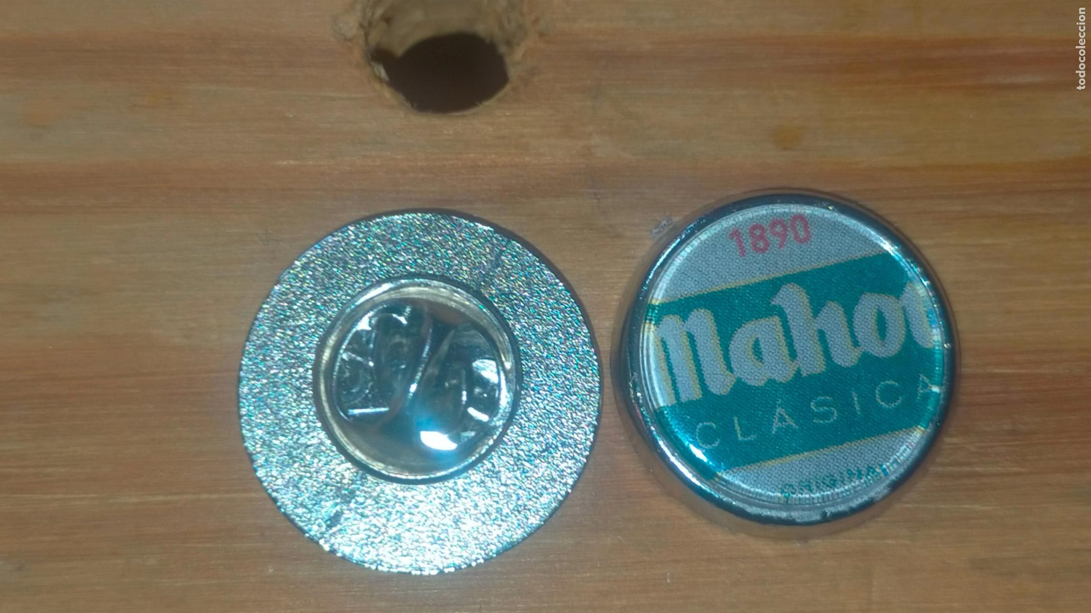 Sammlung von Pins: PIN REDONDO METAL - BEBIDA CERVEZA MAHOU
