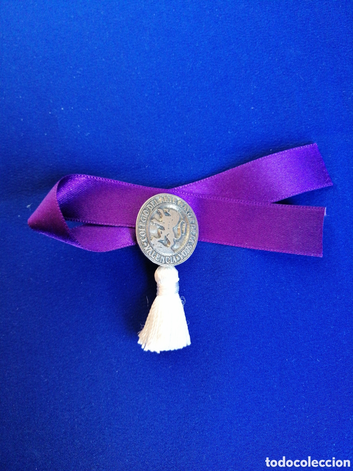 Pins de colecci&oacute;n: COLEGIO MAYOR DE LA SEDA (VALENCIA) PIN