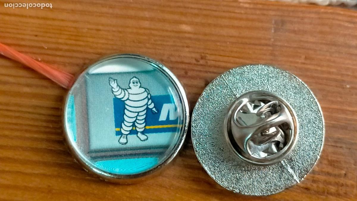 Pins e Spille di collezione: pin redondo metal - marca de coche auto motos ruedas neum&aacute;ticos Michelin