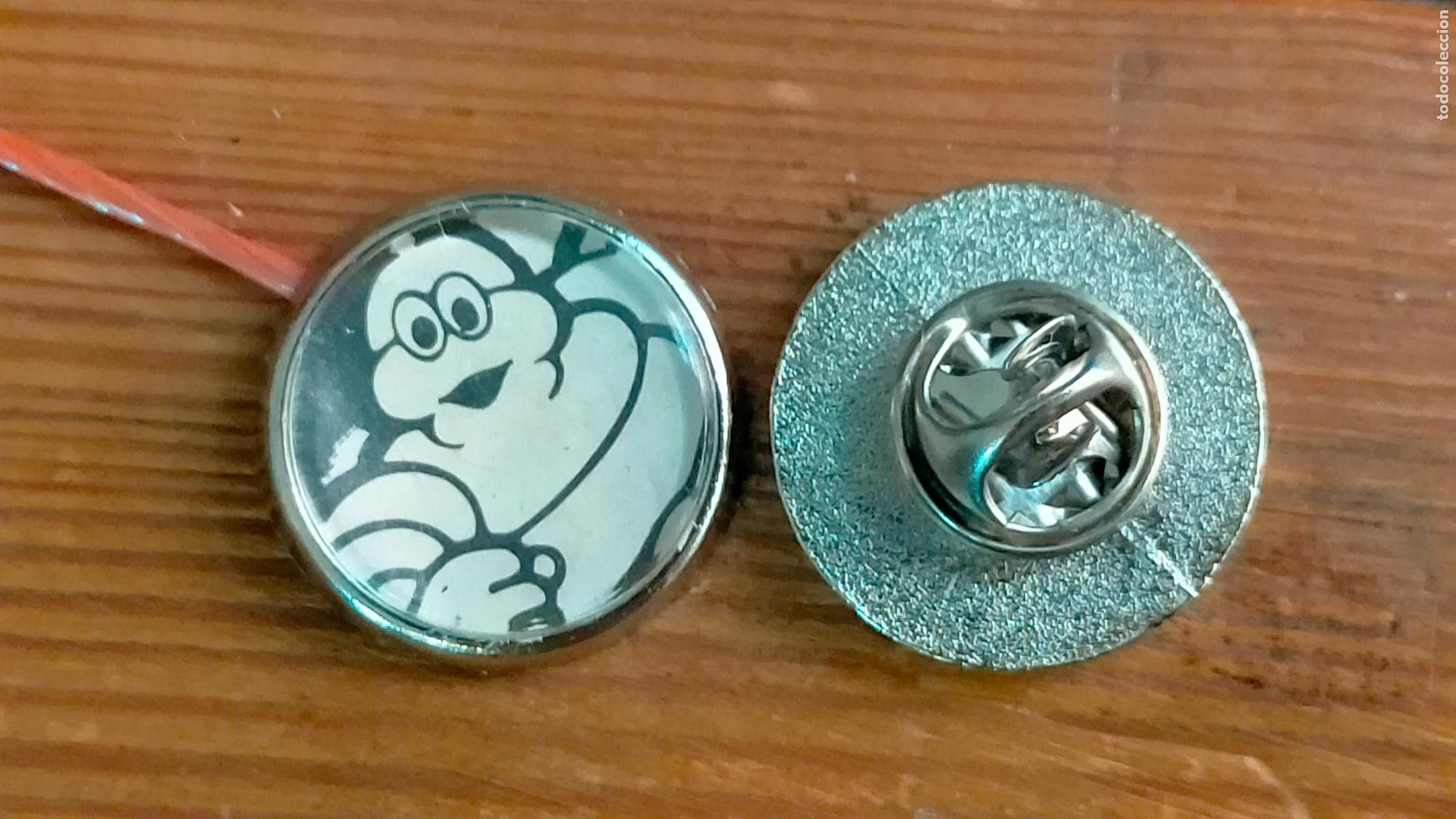 Pins de cole&ccedil;&atilde;o: pin redondo metal - marca de coche auto motos ruedas neum&aacute;ticos Michelin
