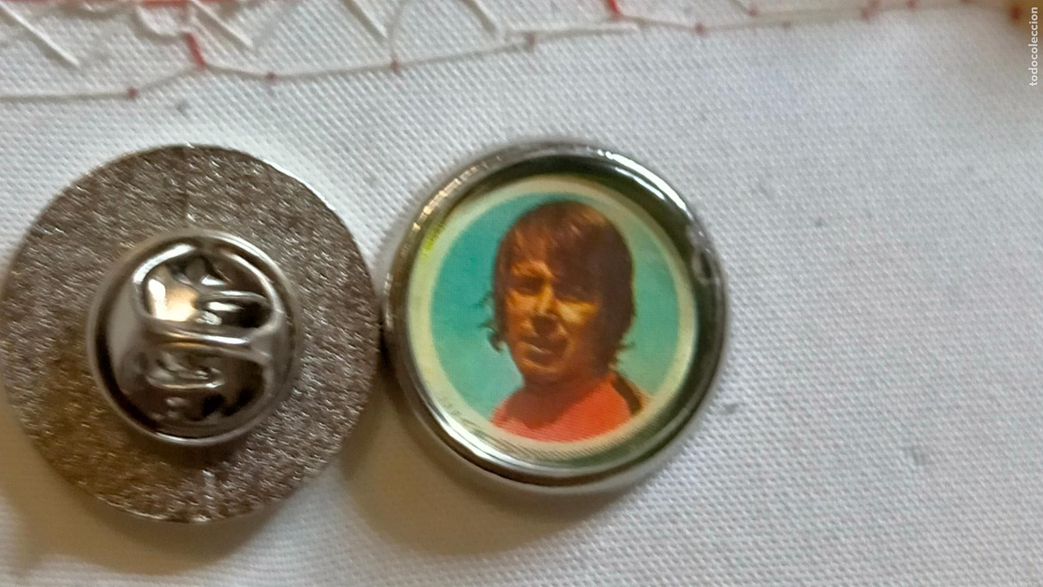 Pins e Spille di collezione: pin redondo metal - automoci&oacute;n el Grand prix motociclismo