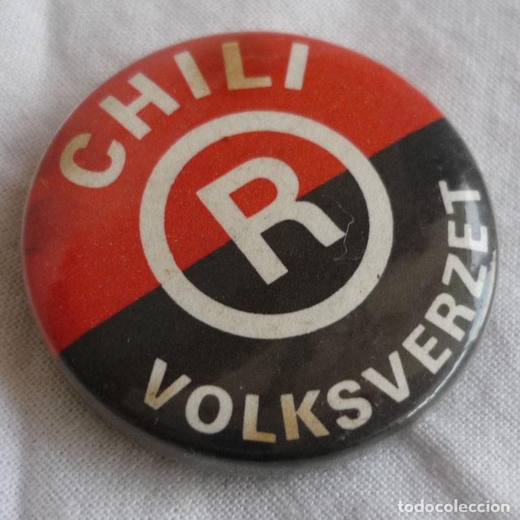 Pins de colecci&oacute;n: Chapa de alfiler met&aacute;lica Chili R Volksverzet