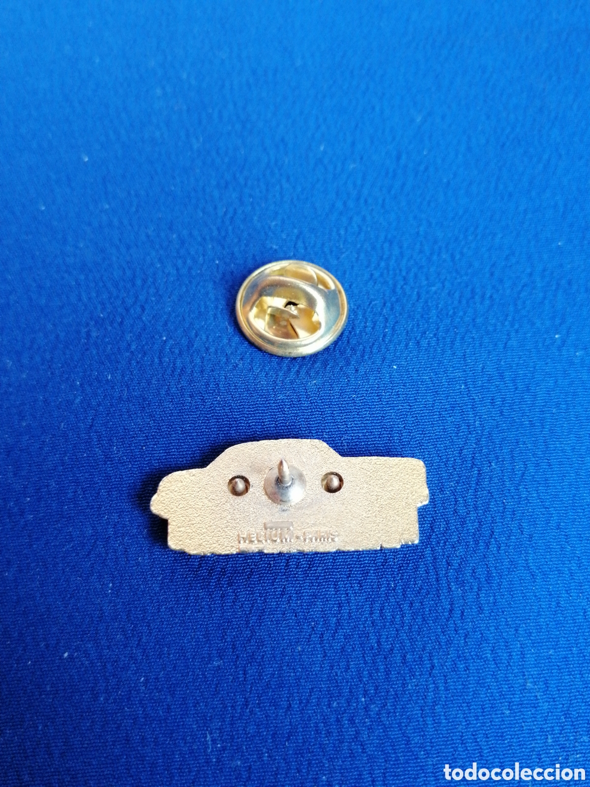 Pins de colecci&oacute;n: PEUGEOT 404 PIN - Foto 2