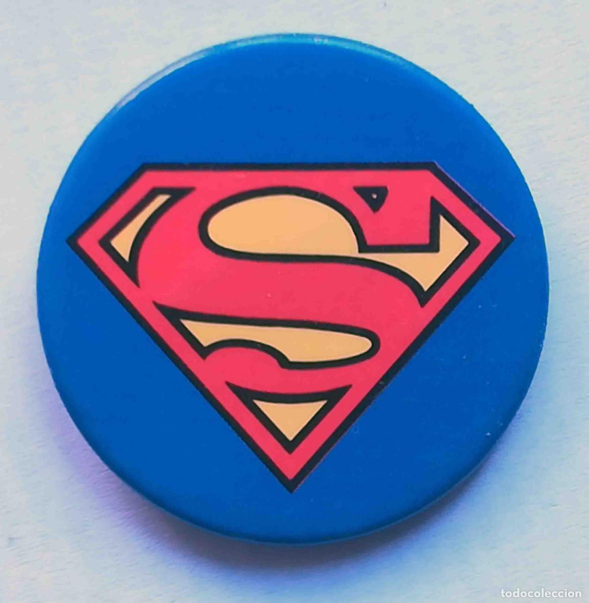Pins de colecci&oacute;n: Pin Chapa Logo Superman. Imperdible trasera. Perfecto.