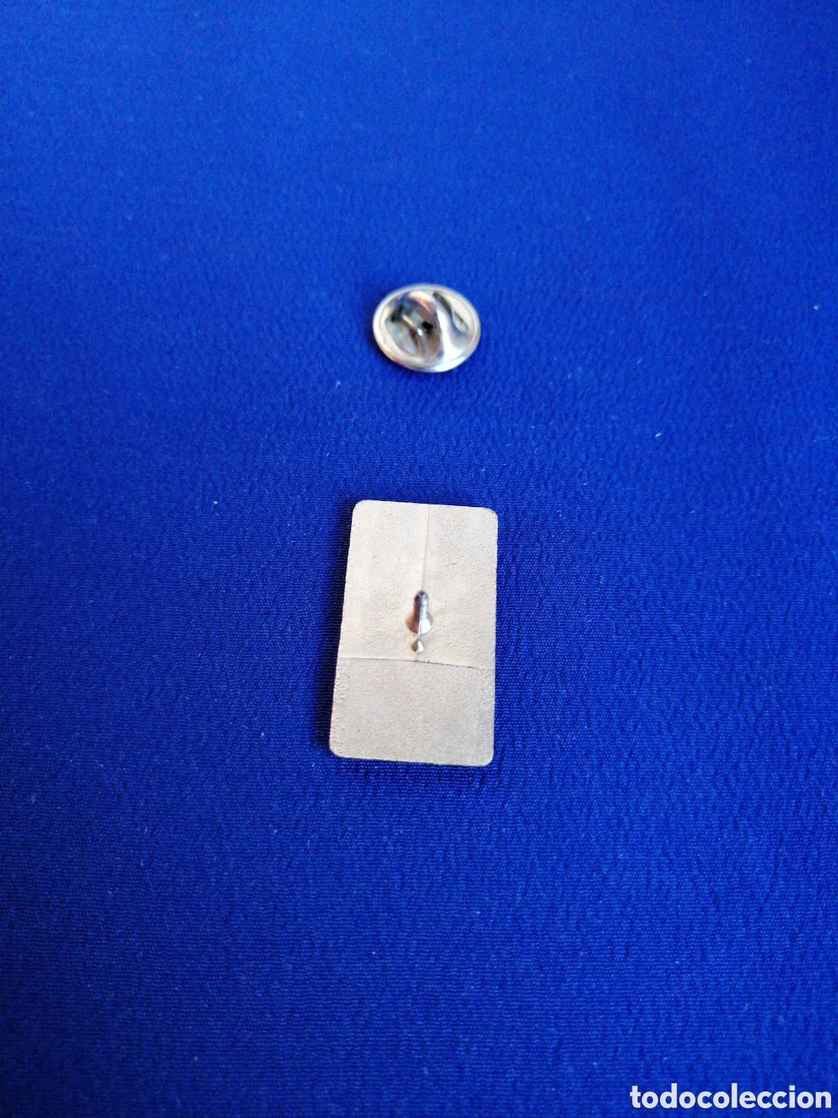 Pins de colecci&oacute;n: TOP 50 CASTROL MOTOR PIN - Foto 2